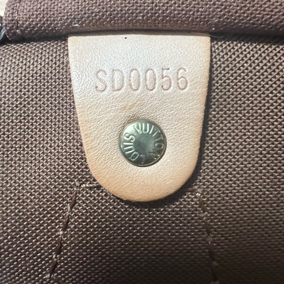 Louis Vuitton Speedy 30 Authentic - Picture 8 of 11